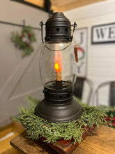 Load image into Gallery viewer, Tall Onion Lamp 14"
