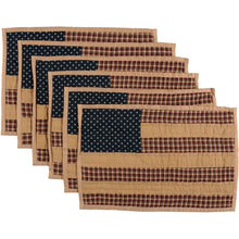 Load image into Gallery viewer, Patriotic Patch Placement Quilted Set
