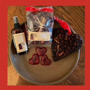 Valentine's Gift Set in Primitive Cinnamon Spice